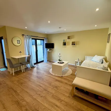 Tinymoko - - Proche Du Shape Et Pairi Daiza