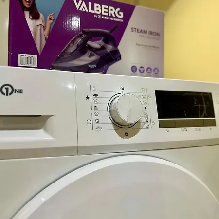 Tinymoko - - Proche Du Shape Et Pairi Daiza Монс