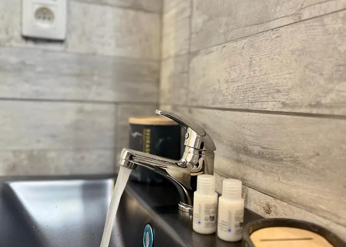 Tinymoko - - Proche Du Shape Et Pairi Daiza * Mons